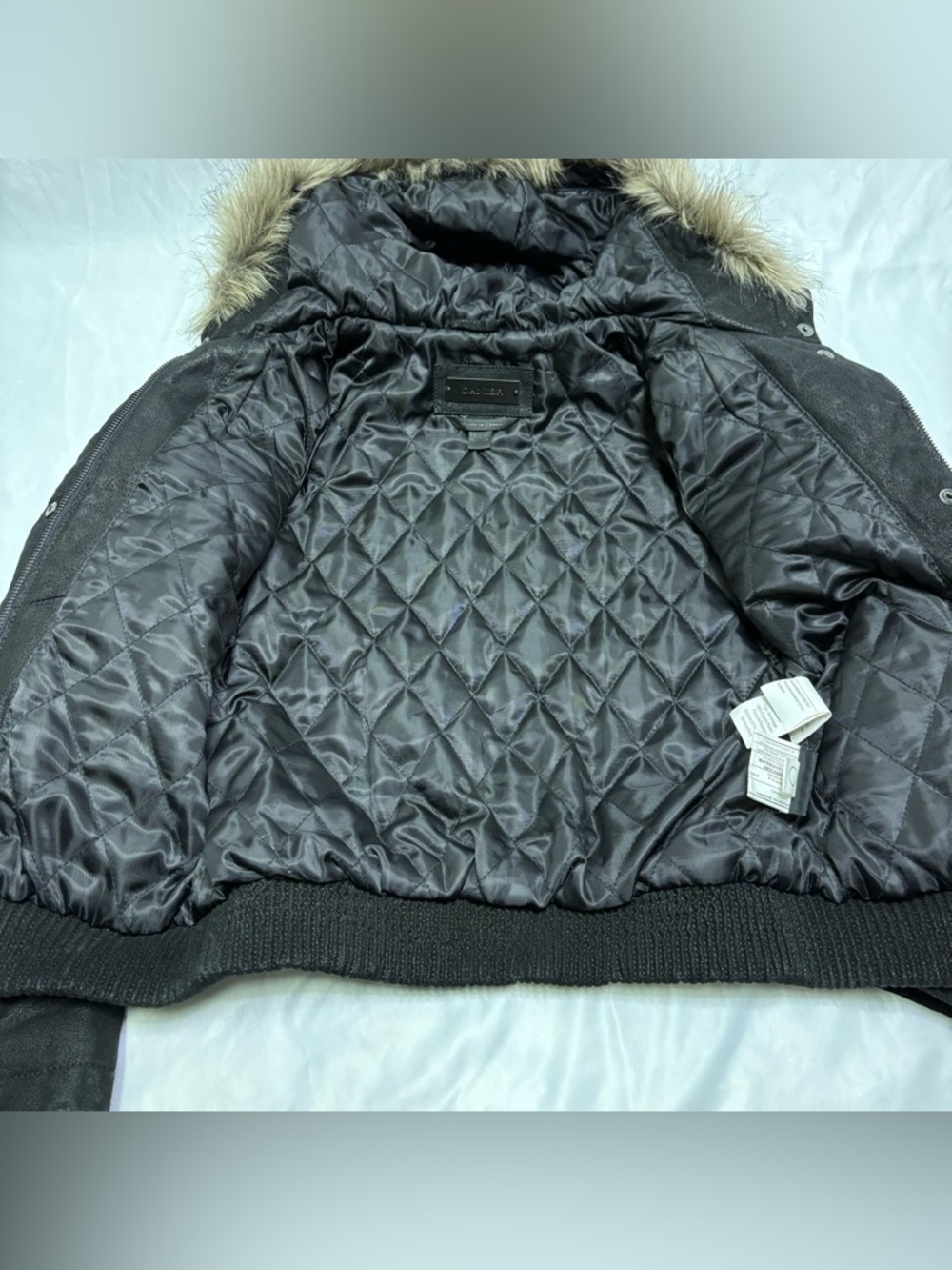 Danier Black Leather Bomber Jacket w/ Faux Fur Hood Y2K Cropped XS 3XS - Picture 10 of 13